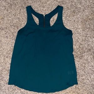 Gently used green top.